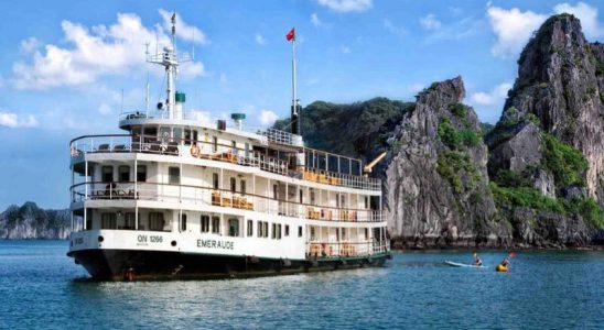 Emeraude - du thuyền sang trọng bật nhất tại Hạ Long