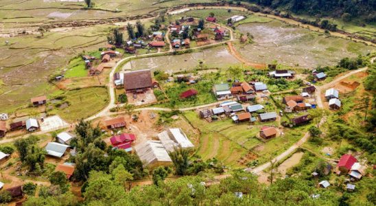 Làng du lịch cộng đồng Kon Bring